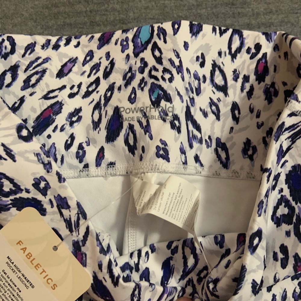 Fabletics legging new, sz large